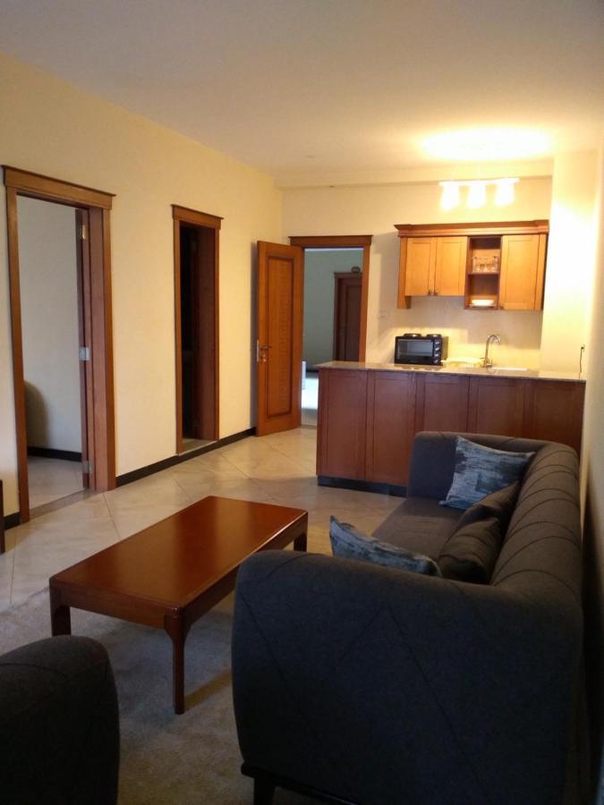 Daisy Hotel Addis Abeba Exterior foto