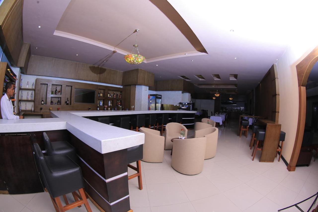 Daisy Hotel Addis Abeba Exterior foto